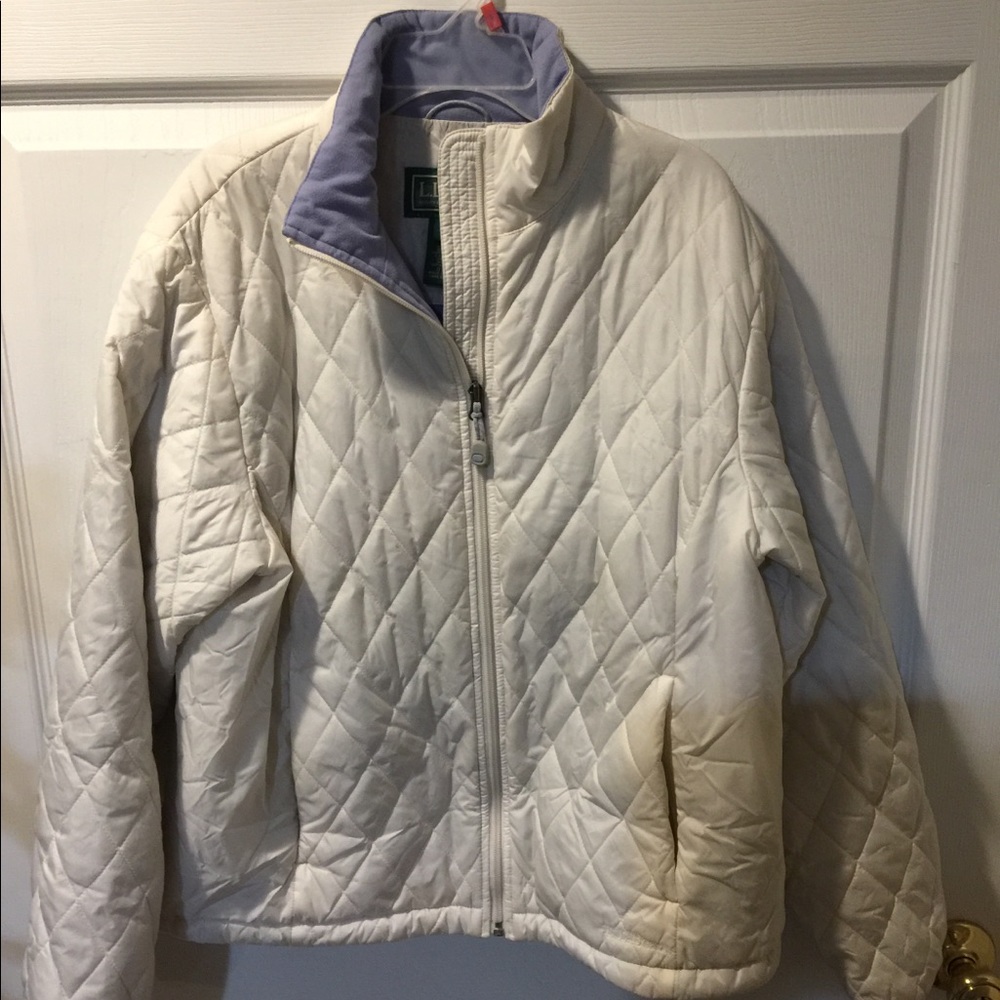 Lands End Woman’s Light Jacket